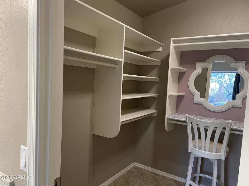 20250930_234438491_iOS_12