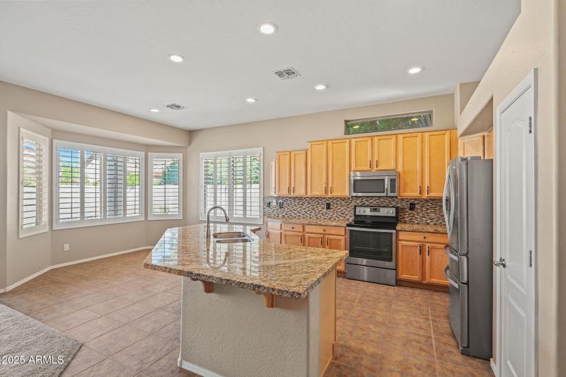 Light & Bright Kitchen