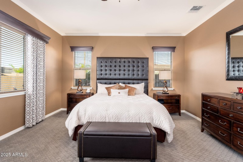 10136 E Grandview St - 26