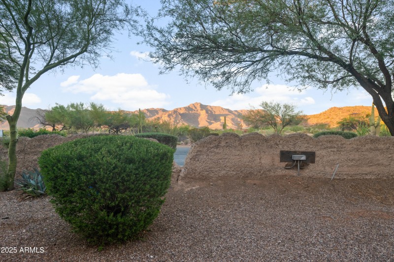 5370-S-Desert-Dawn-Dr-Unit-72-3