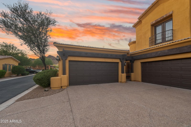 5370-S-Desert-Dawn-Dr-Unit-72-7