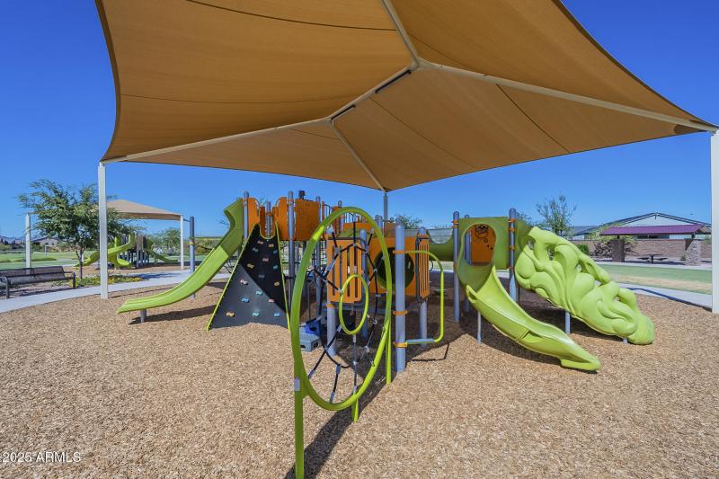 So many playgrounds!