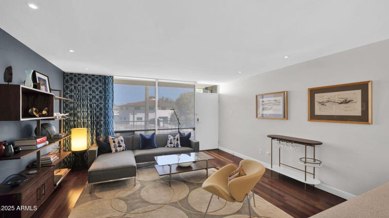 8-web-or-mls-P1176798