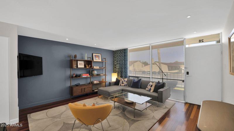 7-web-or-mls-P1176791