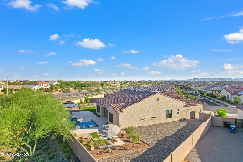 5211 S Del Rancho-69