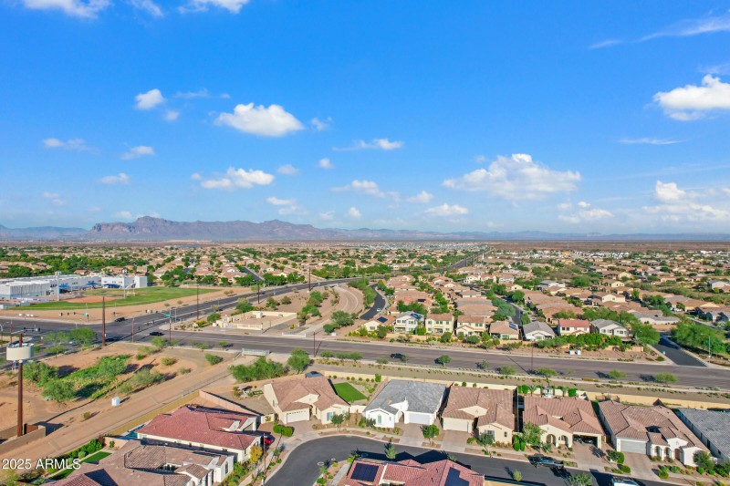 5211 S Del Rancho-62