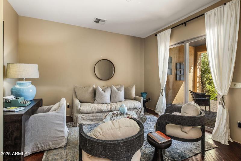 7-web-or-mls-D46A9768 copy