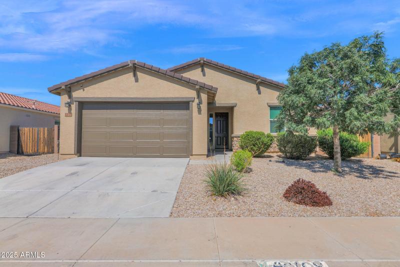 42-web-or-mls-P1314631