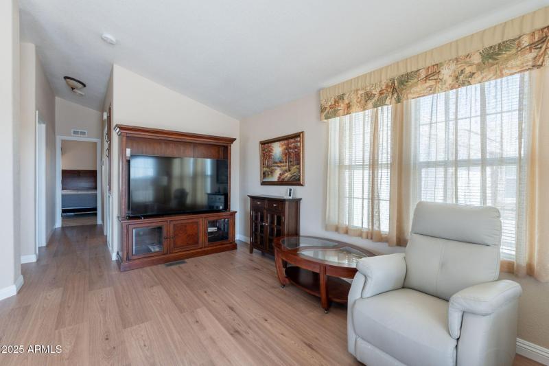 5-web-or-mls-El Mirage-5