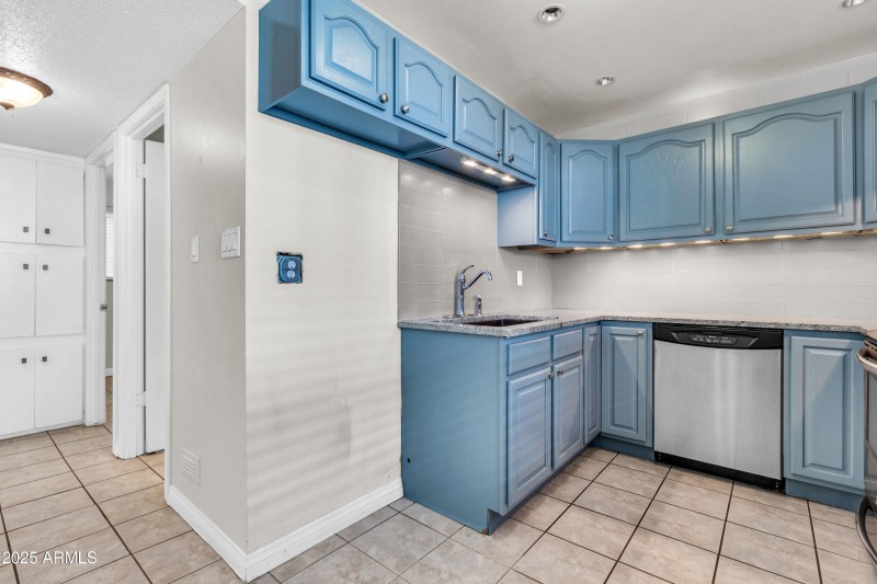 814 N 82nd St Unit G108-13