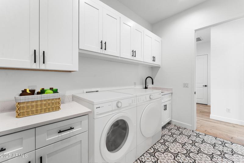 140th & Dixileta Lot 3 - 4034E -18