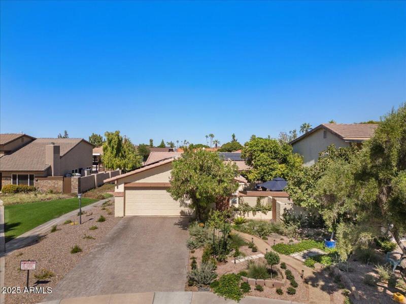 03-Aerial front of home