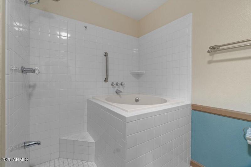 20-Guest bath
