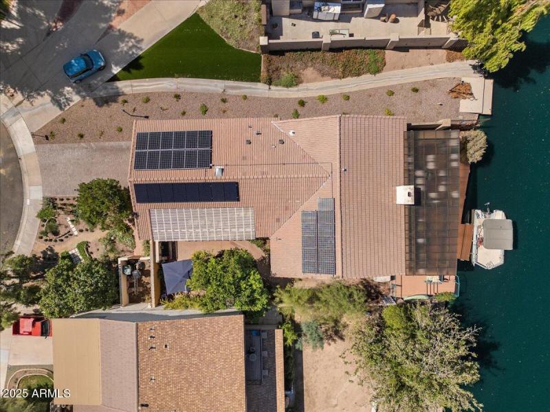 30-concrete tile roof