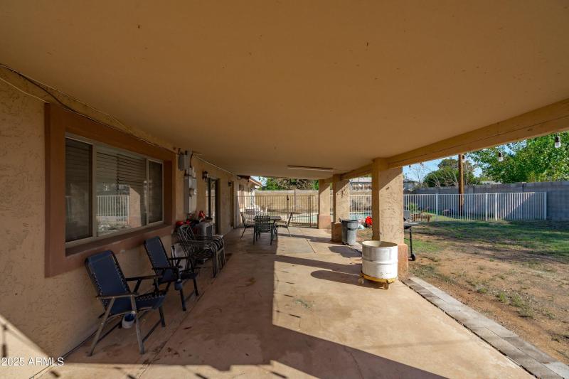30-Large Covered Patio