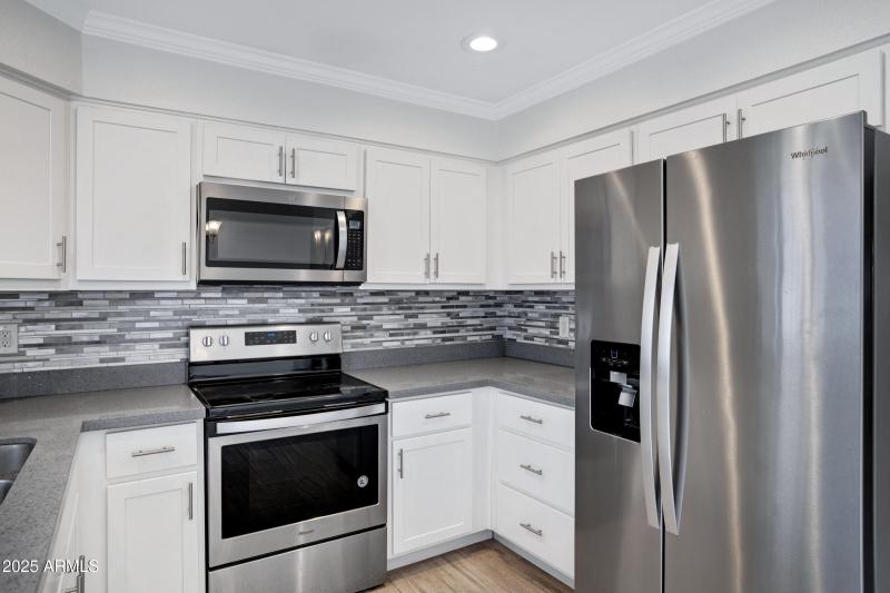 5704 E Aire Libre Ave Unit 1061-14