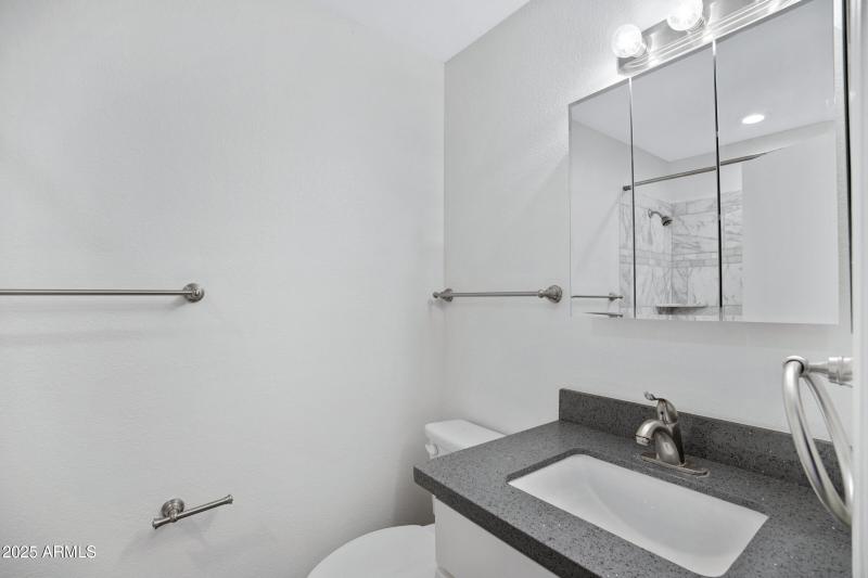 5704 E Aire Libre Ave Unit 1061-25