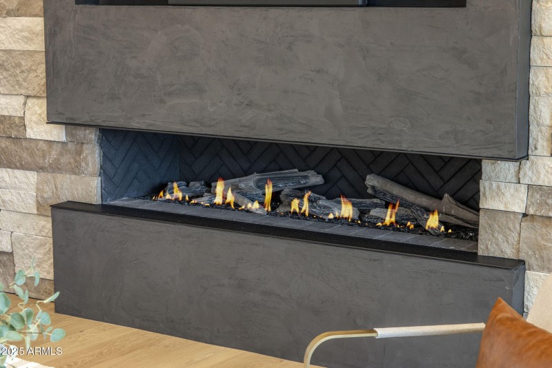 14-web-or-mls-D46A8316