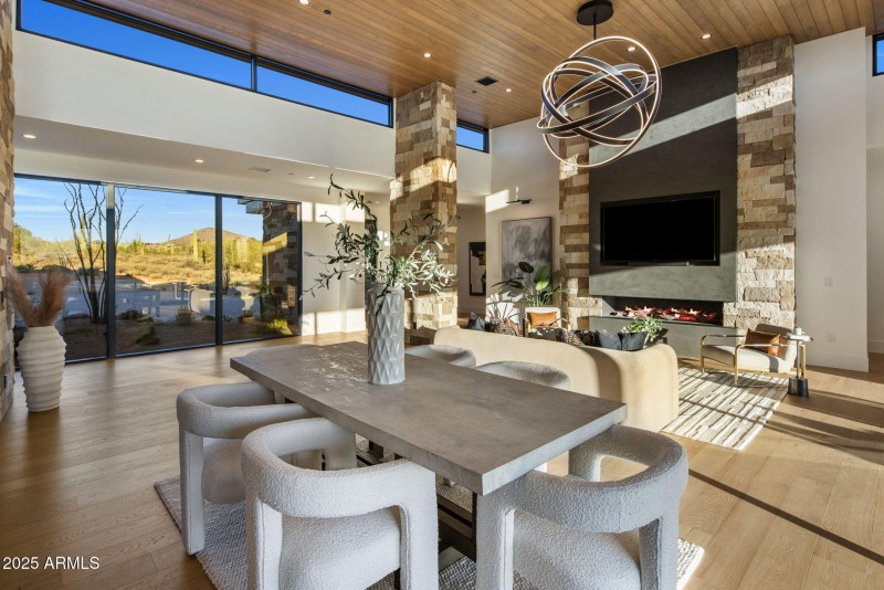 37-web-or-mls-D46A8856 copy