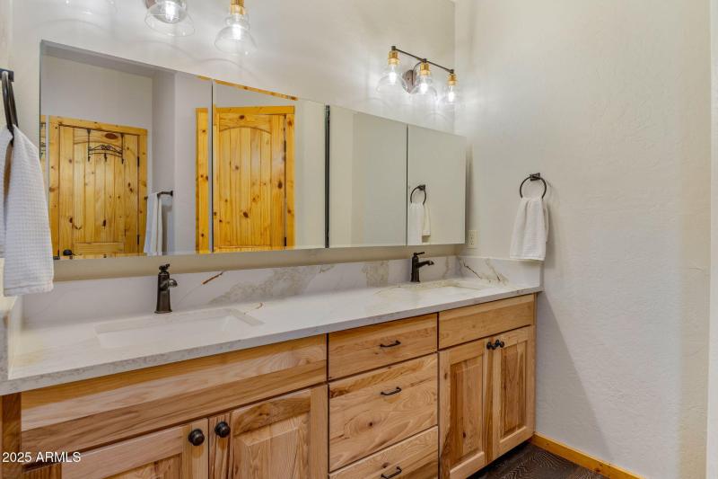 1600SVineMapleLn-ShowLow-AZ-20