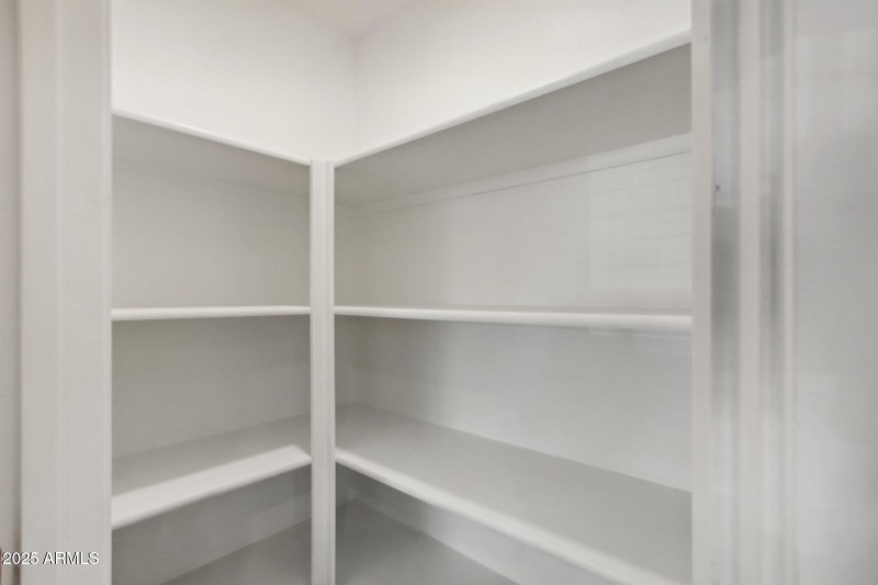 12945 W Greenway Rd h108-012