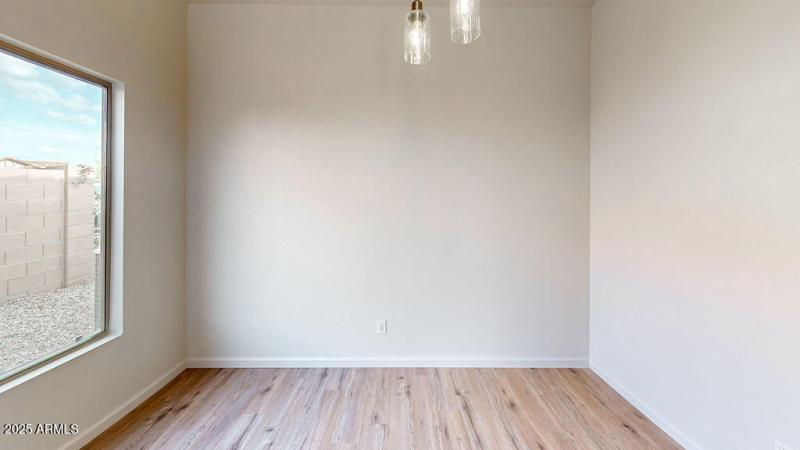 3845ViadelaReina-206