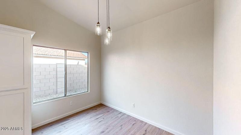 3845ViadelaReina-219