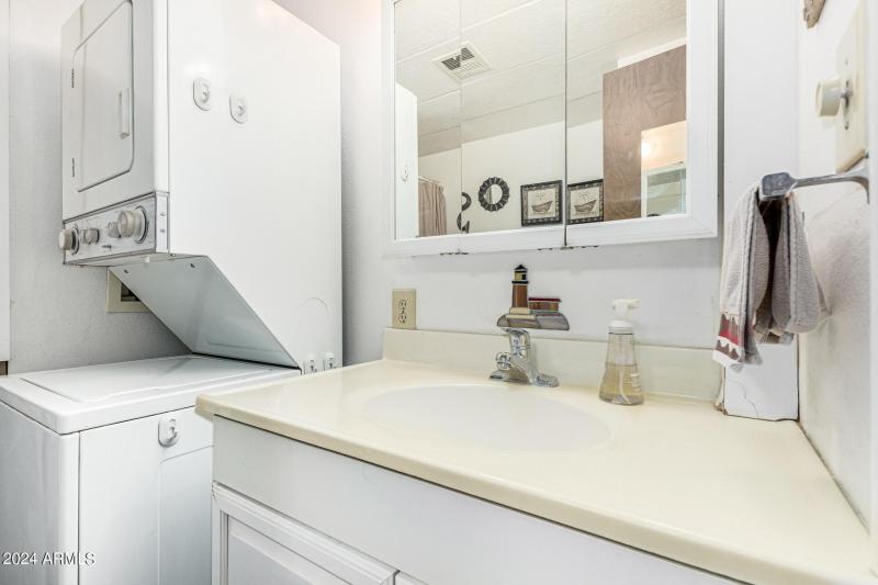 BATHROOM INCLUDES