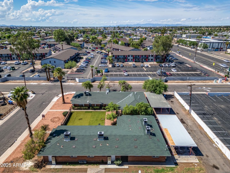 multifamily-renovation-phx-1940-amelia-a