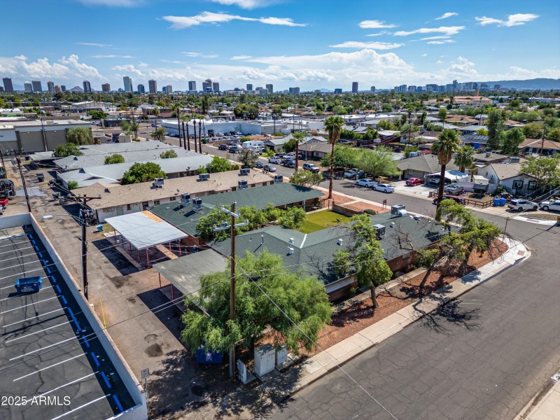 multifamily-renovation-phx-1940-amelia-a