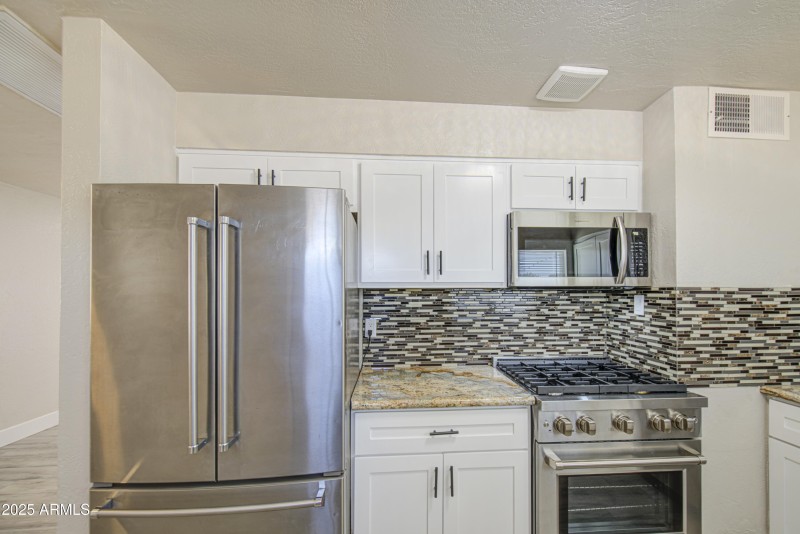 Kitchen 3