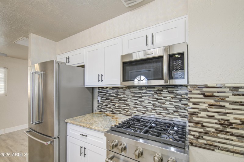 Kitchen 5