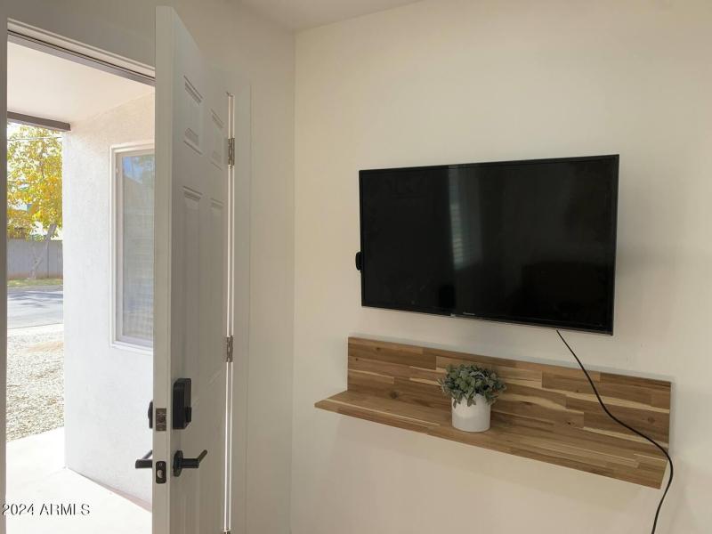 d51dcf12-2d0c-4a89-9c3b-5b5be6e0a1ab