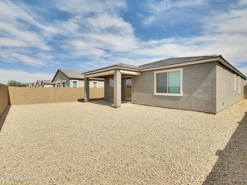 04-1707 W Hopi Dr-4