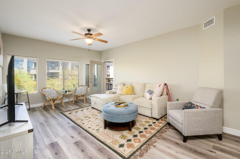 DV Living1