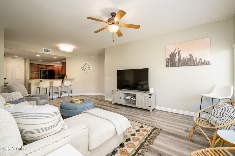 DV Living4