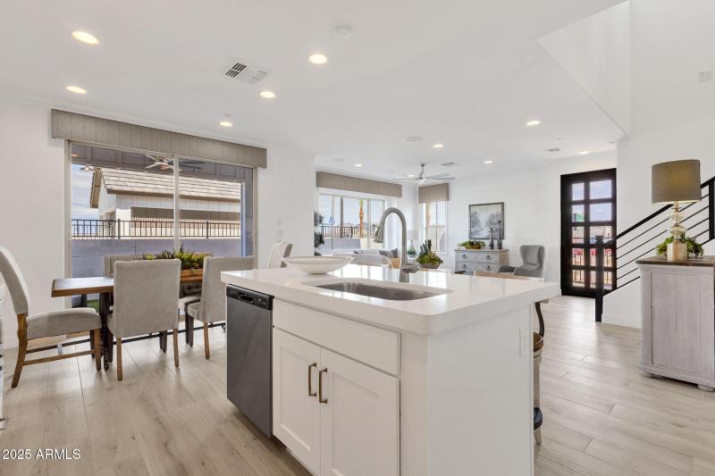 33-web-or-mls-