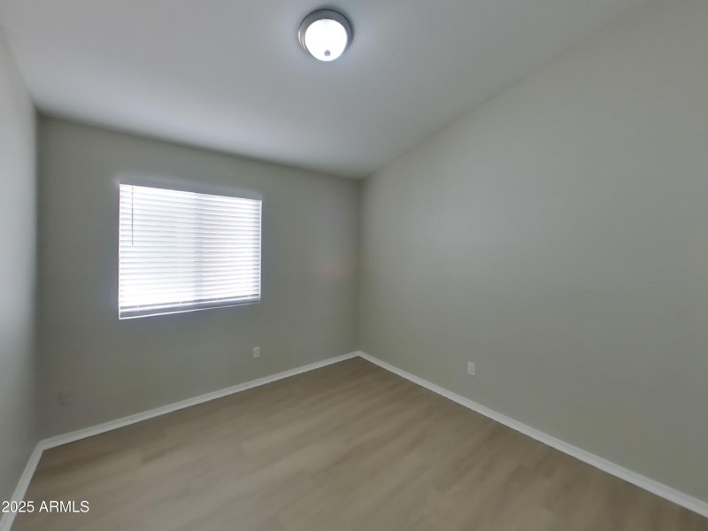 10_pc_qSS8vvcWYJ_vNGINrsJyt_layout_0