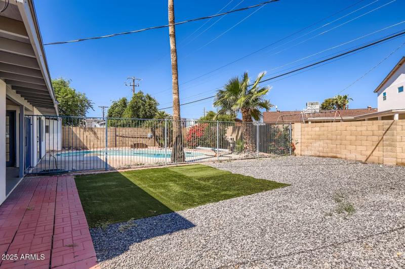 8020 E Monte Vista Rd - Web Quality - 02