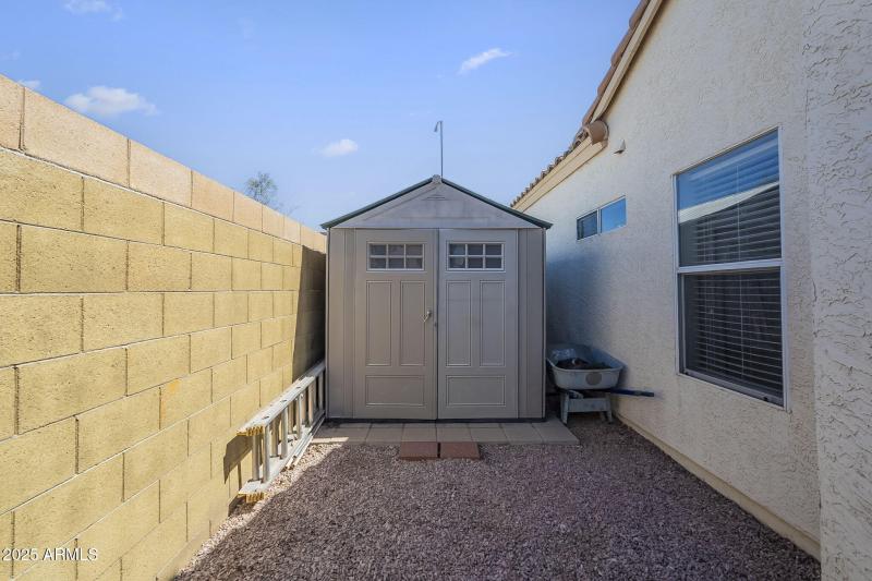Shed