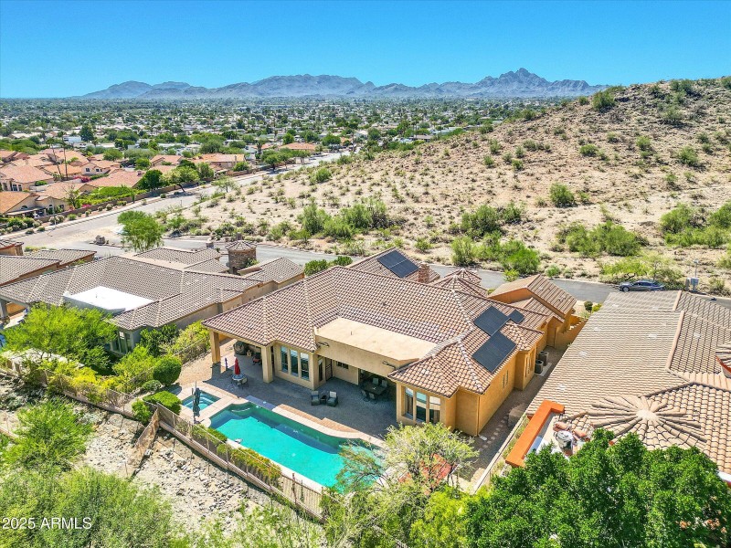 095-2732 E Friess Drive-95