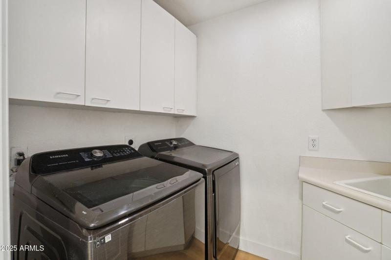 36-web-or-mls-W Aurora Dr-S0210-032