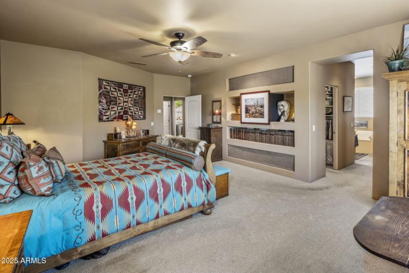 Primary suite