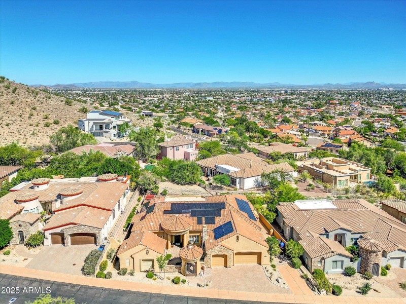 091-2732 E Friess Drive-91