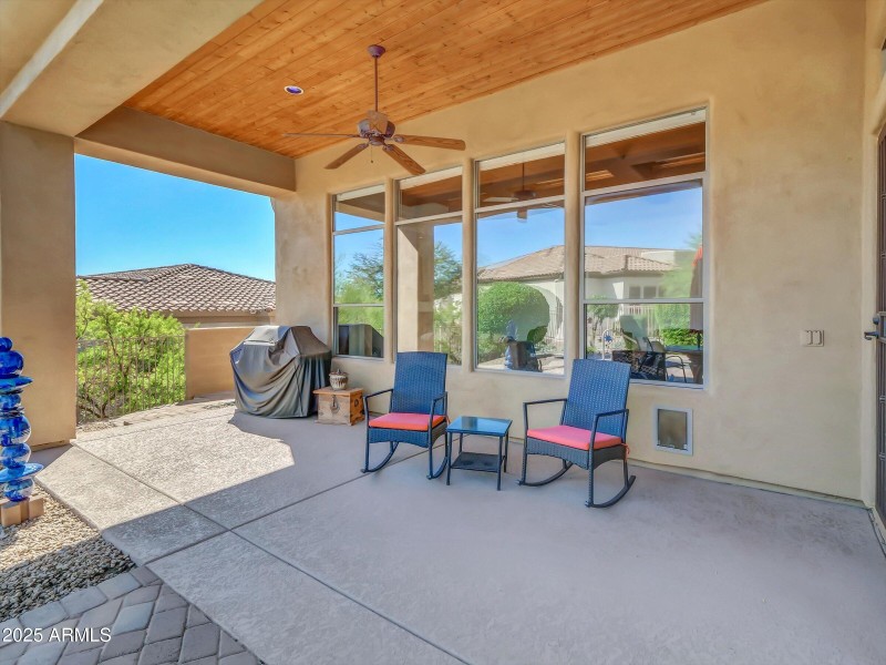 080-2732 E Friess Drive-80