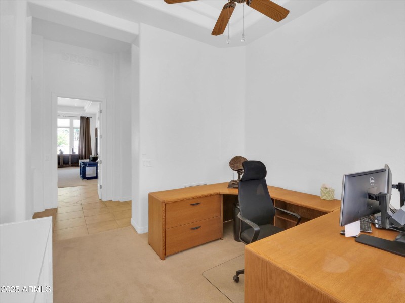 061-2732 E Friess Drive-61