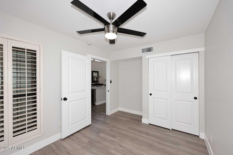 2nd Bedroom2
