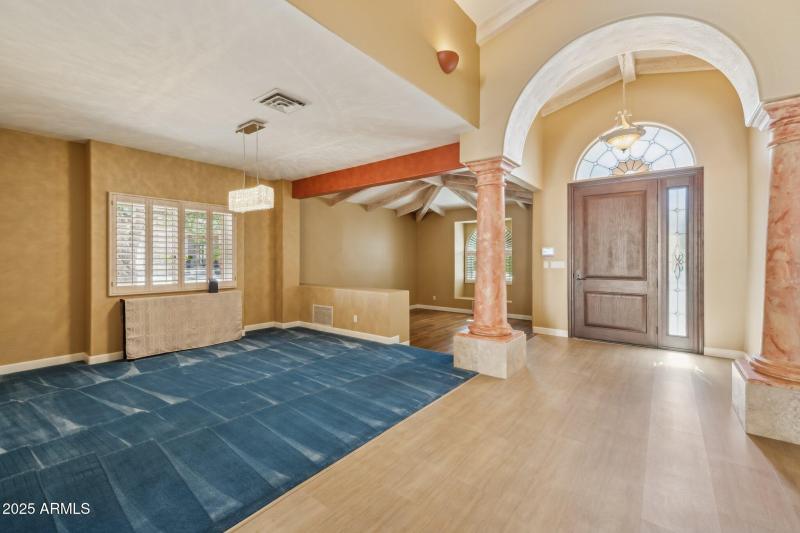 8-web-or-mls-11488-e-bella-vista-dr