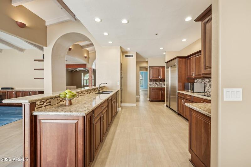 18-web-or-mls-11488-e-bella-vista-dr