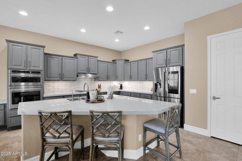 26-web-or-mls-P1303755